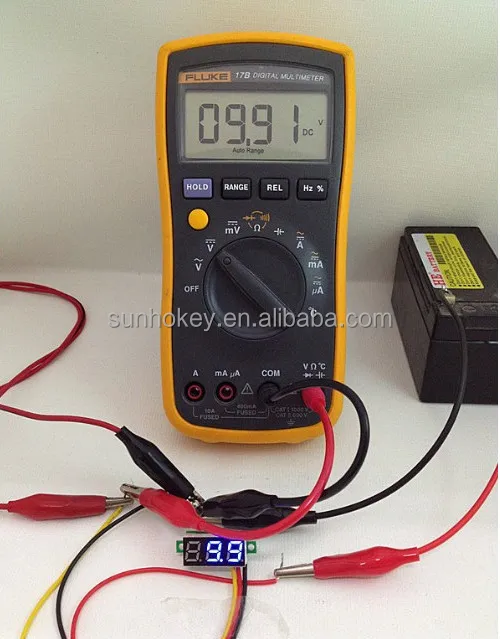 0.28-inch ultra-small digital DC voltmeter adjustable three-wire digital voltmeter battery DC0-100V
