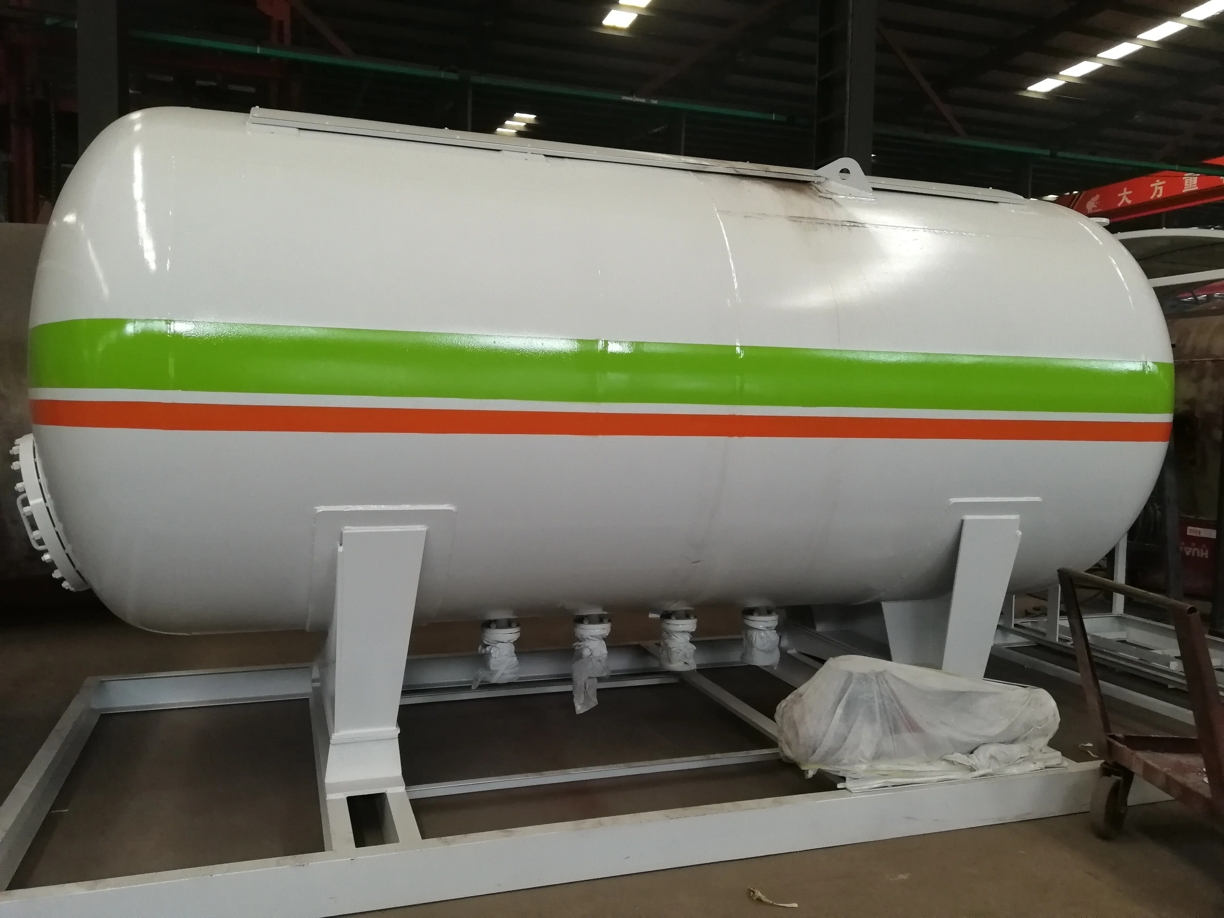 10000liters lpg filling plant with two dispenser/5tons capacity lpg cylinder filling station