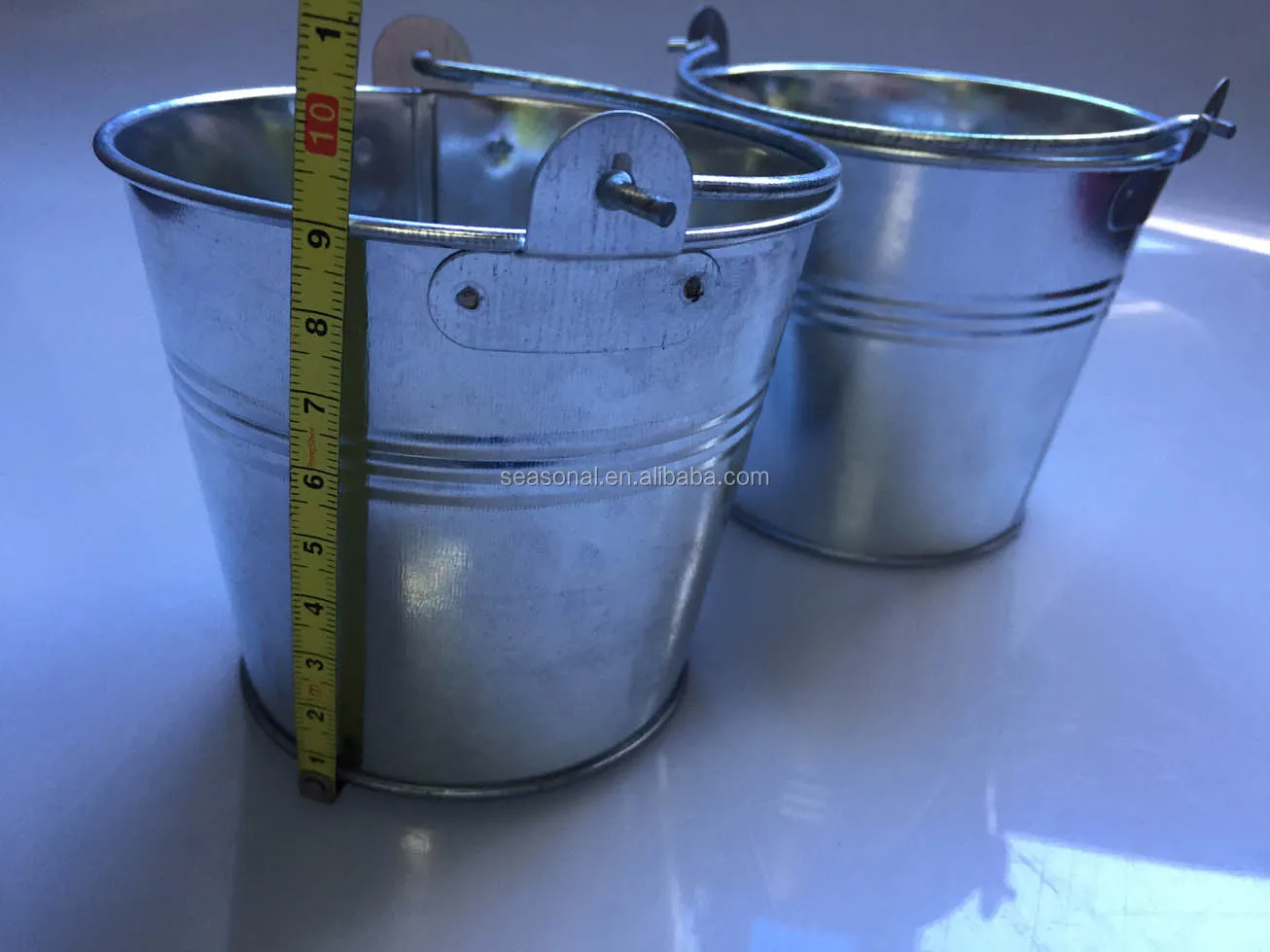 B164 small galvanized iron bucket