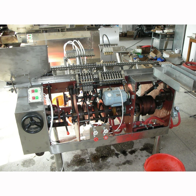 Fully automatic glass ampoule filling sealing machine