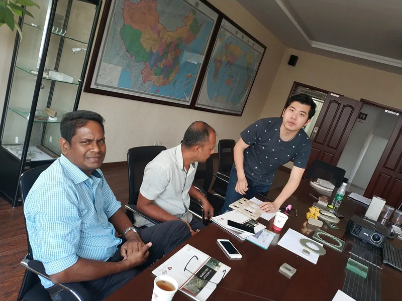 Cnc bridge waterjet cutter multiblade granite marble onyx stone cutting machine