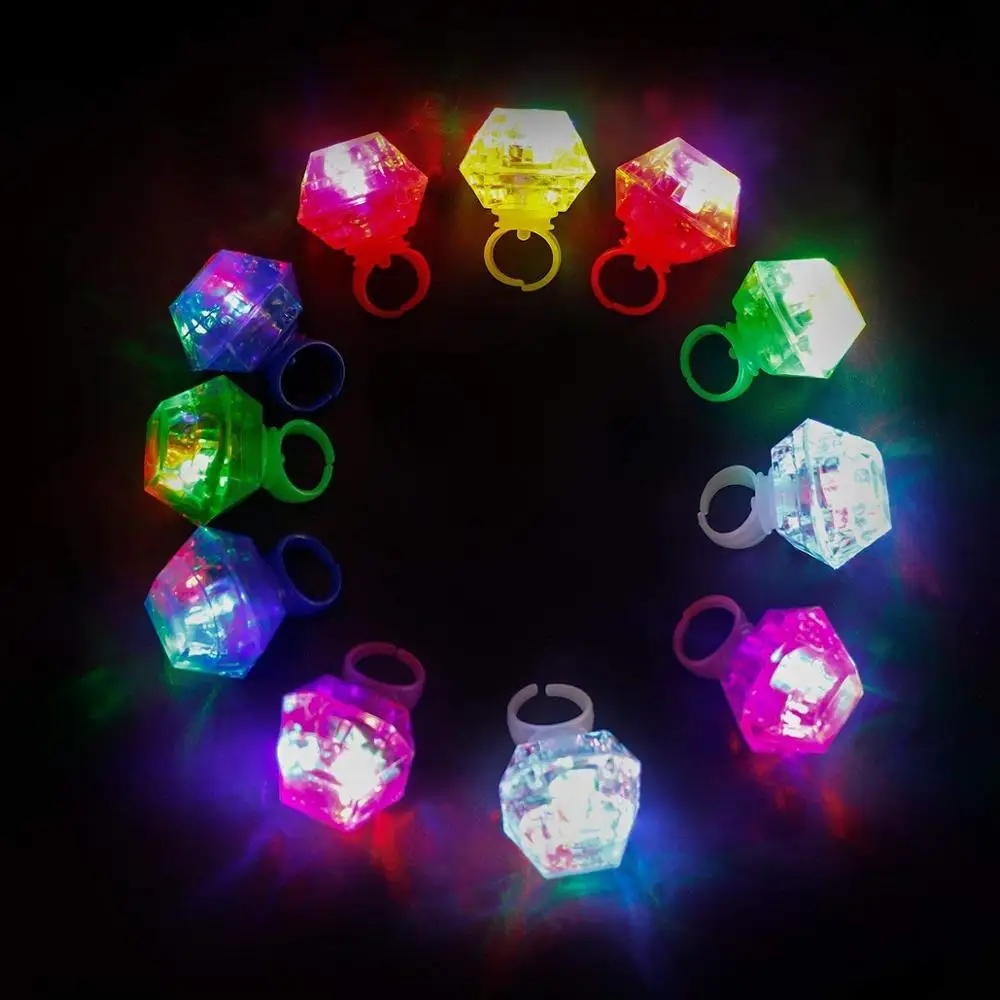 
Large Diamond Ring LED Glow Rings Light Up Flashing Ring Glow In The Dark Toys Bachelorette Birthday Party Favor 