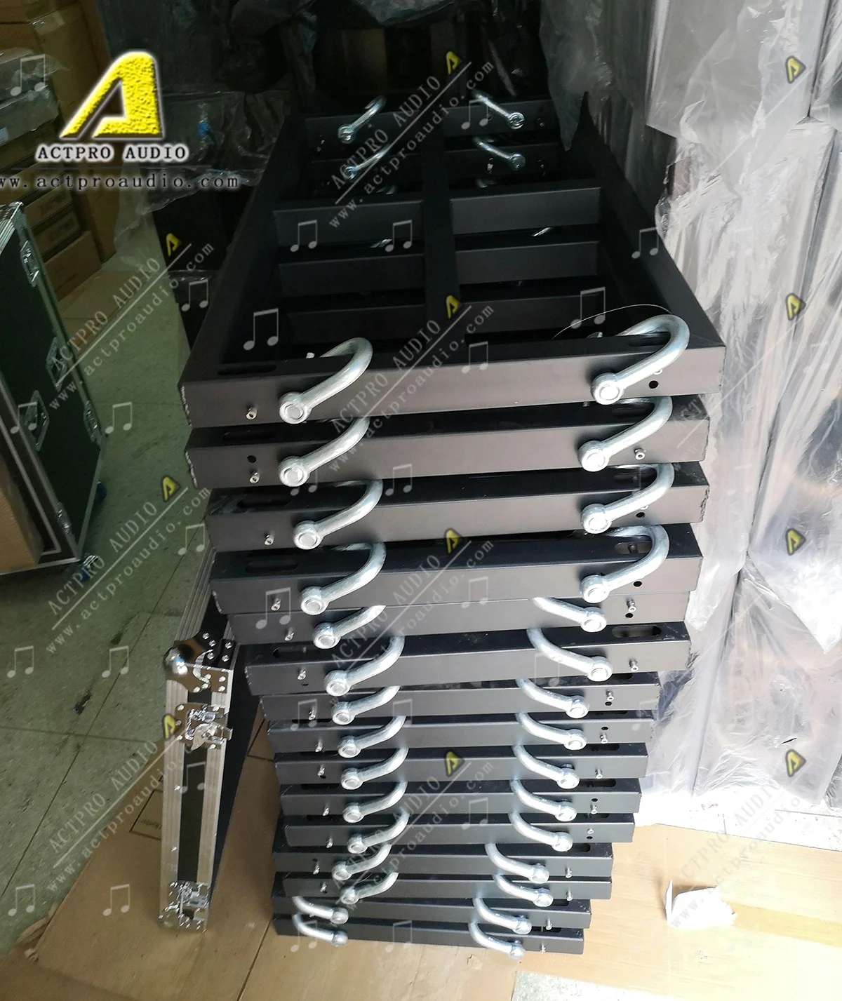 PRO Audio TTL55A Line Array  Loudspeaker TTL55A Dual 12 inch Powered Line Array Speaker