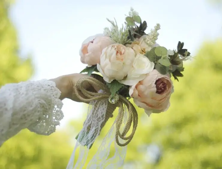 Bride Bouquet Beautiful Giant  Roses Artificial Flowers Crystal Flower bouquet for Wedding decoration