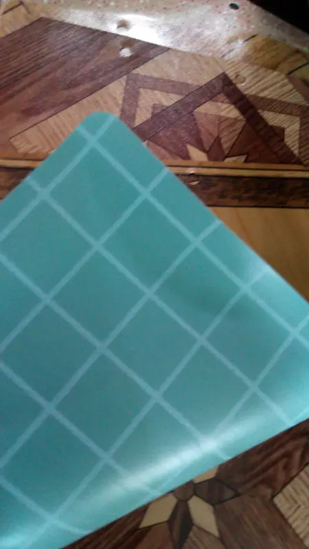 Рулон ПВХ пластикового напольного покрытия для использования в помещении 72 дюйма 79 дюймов 0,35 мм-1,6 мм