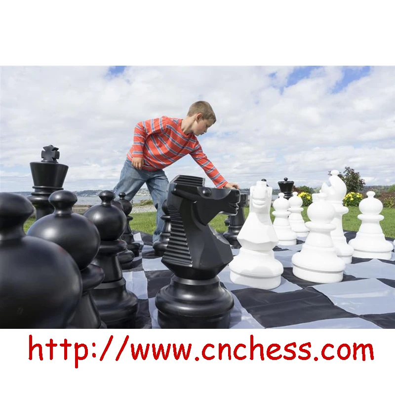 outdoor chess