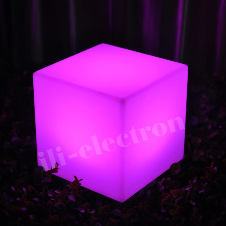 PE plastic color changing illuminated Solid LED Glow Cubes
