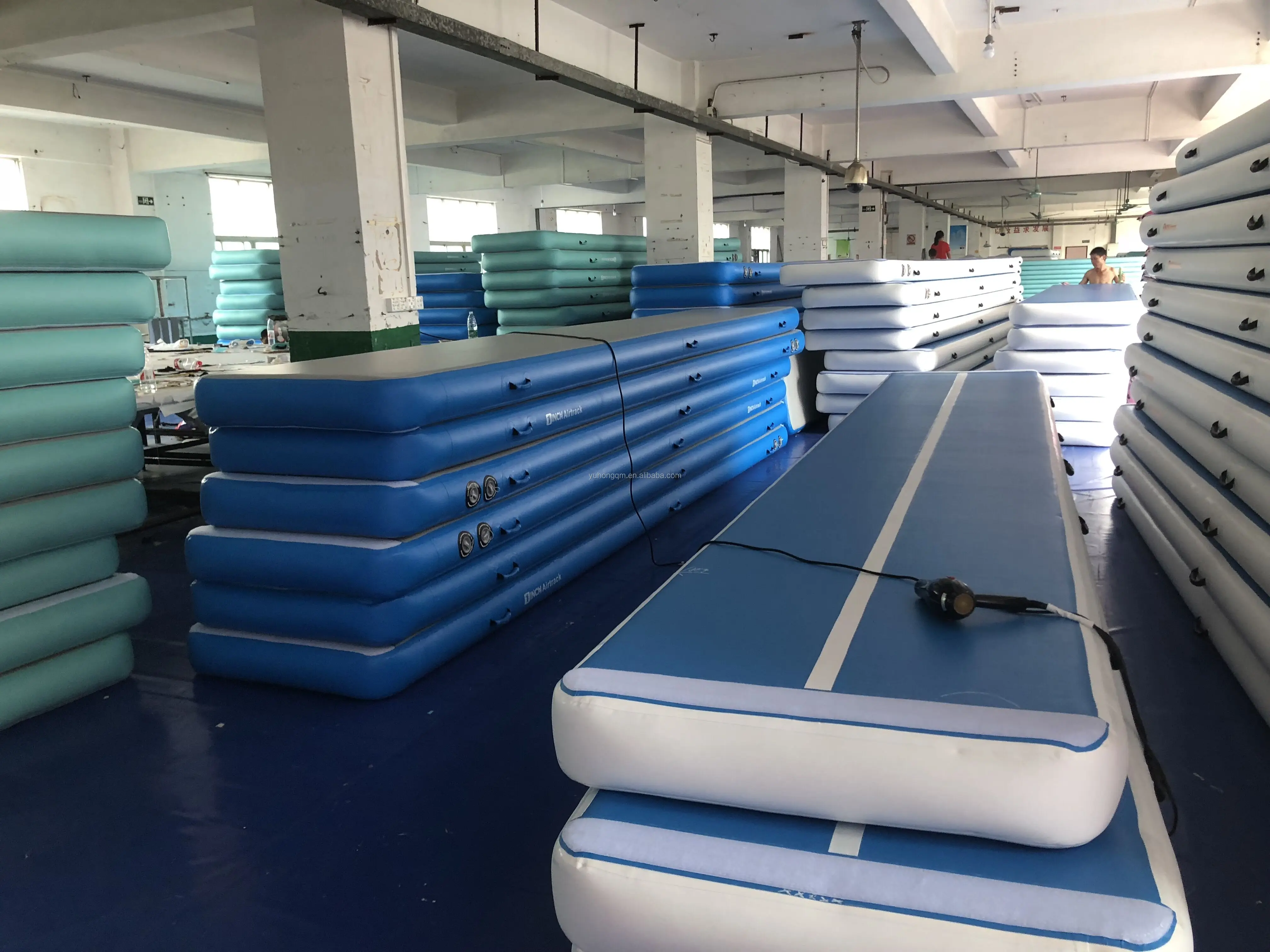 
inflatable gymnastics tumbling mat/inflatable yoga mats/small inflatable air track 