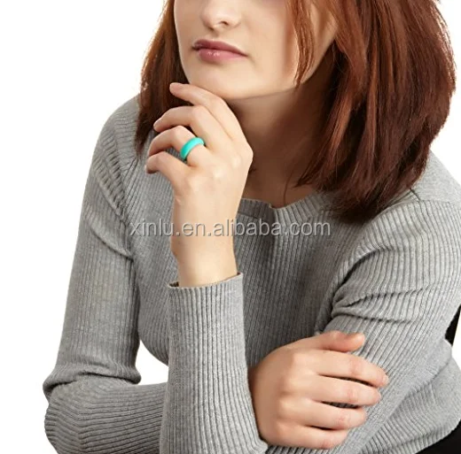 Fashionable design silicone wedding ring for women
