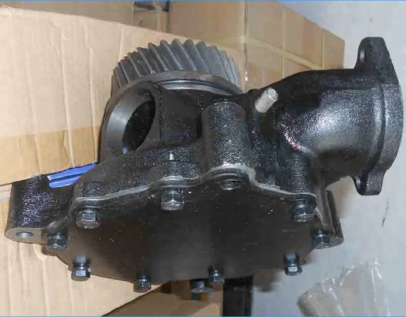 Truck Spare Parts 16100-2262 EF750 Water Pump