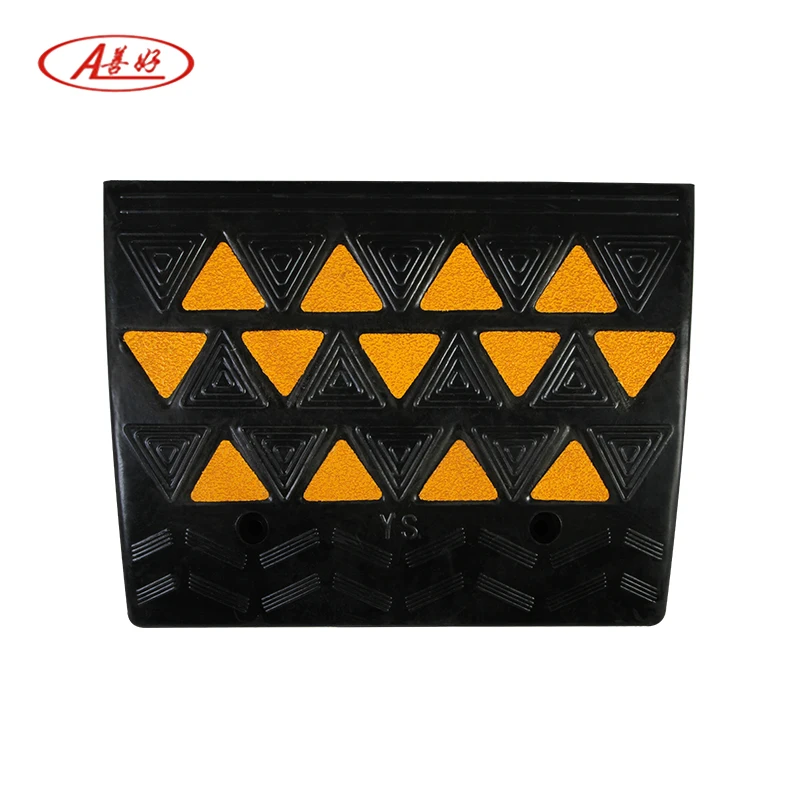 resonable price road safety traffic rubber kerb ramp for floor