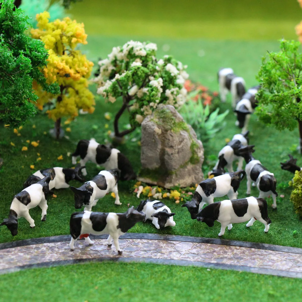 30pcs HO Scale painted Farm Animals Cows 5 different poses Model Railway 1:87 scale model animals