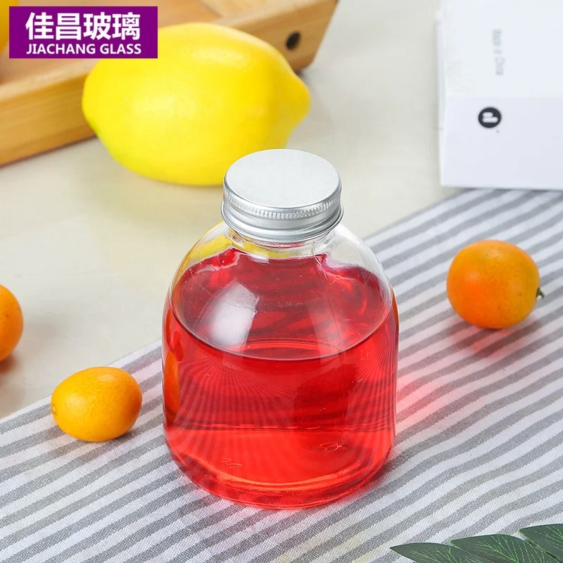 Wholesale 300ml500ml Juice Milk Bottle Beverage Glass Bottle with Lid