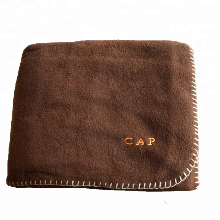 Best price custom 100% polyester wholesale all seasons super soft heavy knit blanket