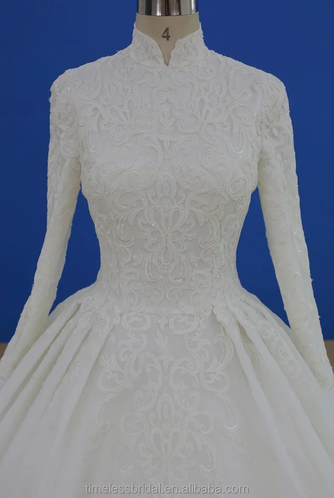 Beautiful long sleeves lace bridal dress ball gown muslim wedding dress