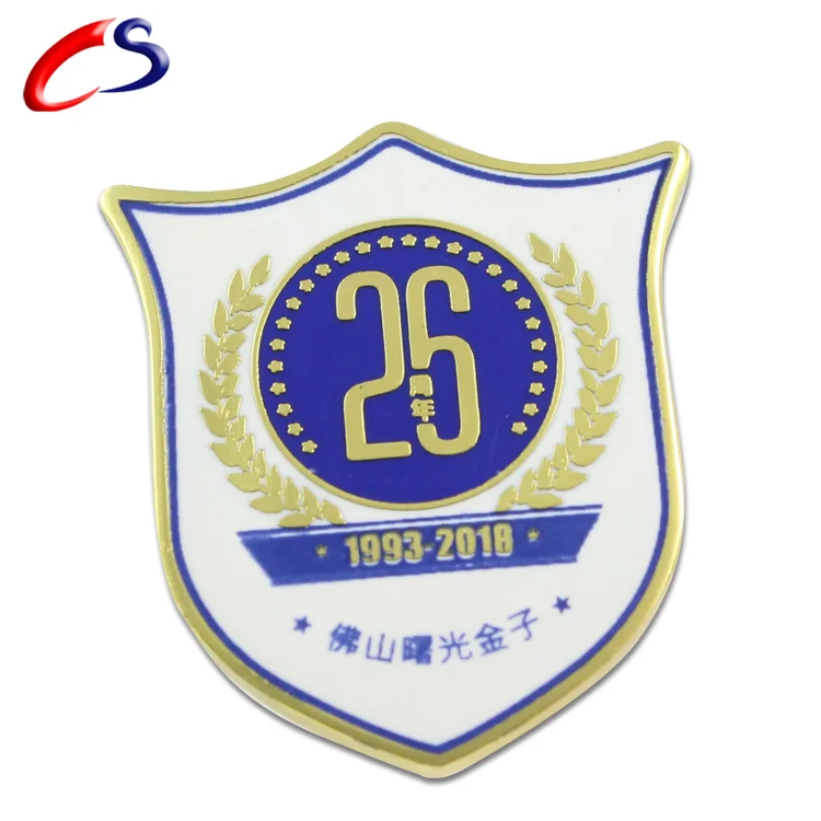 2018 custom logo metal pin badges customized cheap soft enamel lapel pin