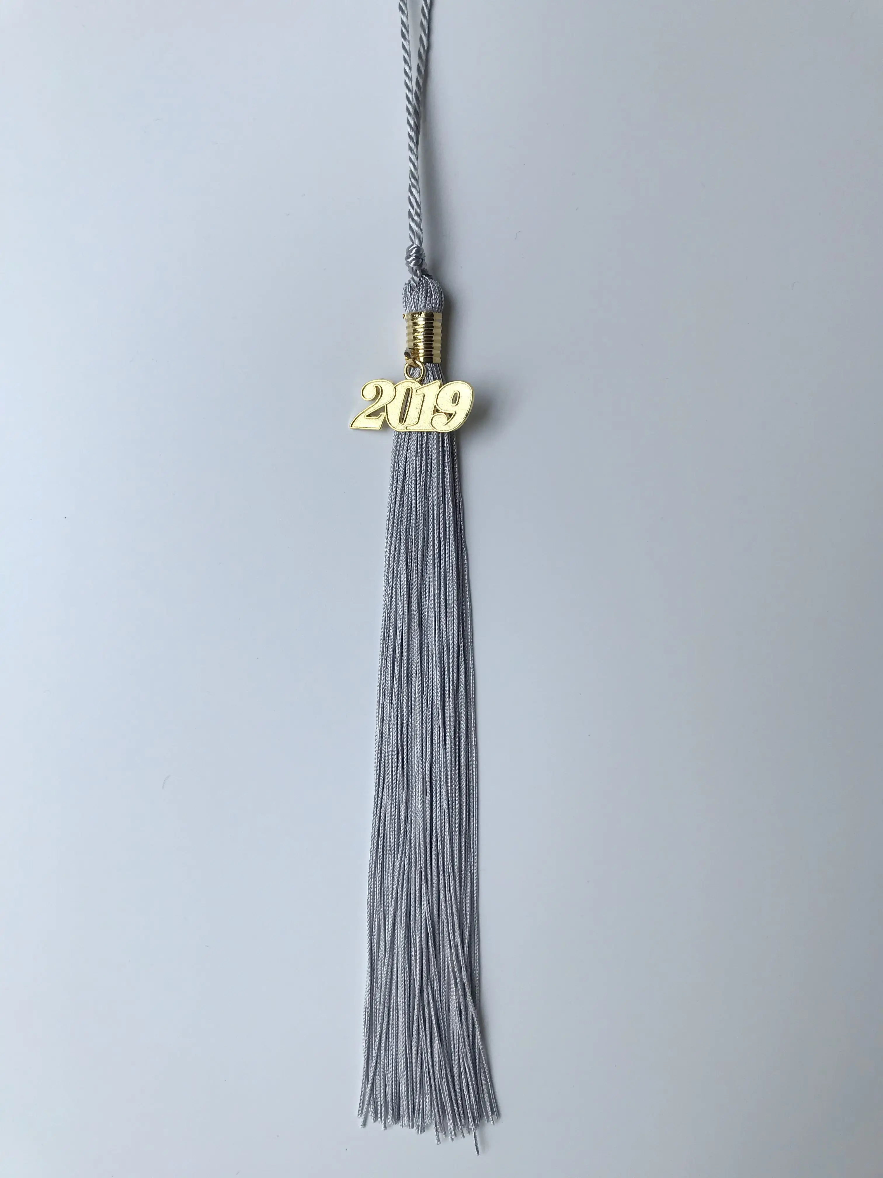 
2019 Hot Sale Graduation Cap Tassel with Year Charm total 42CM 
