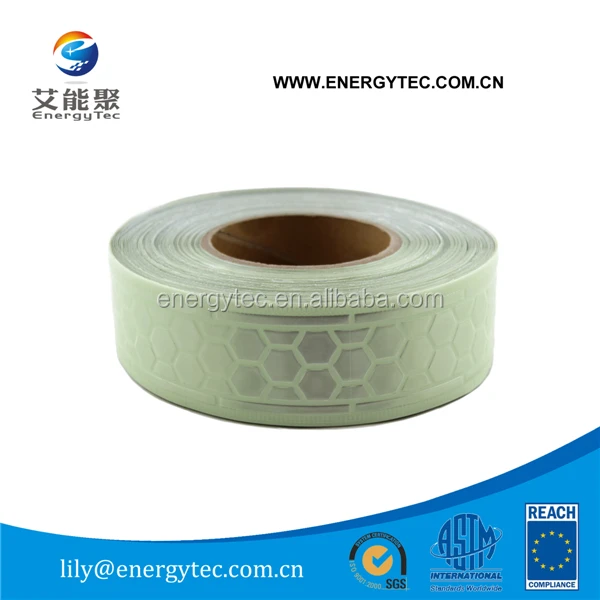 2018 hot sale glow in the dark sticker 50mm width 25m length 8hours glow in the dark