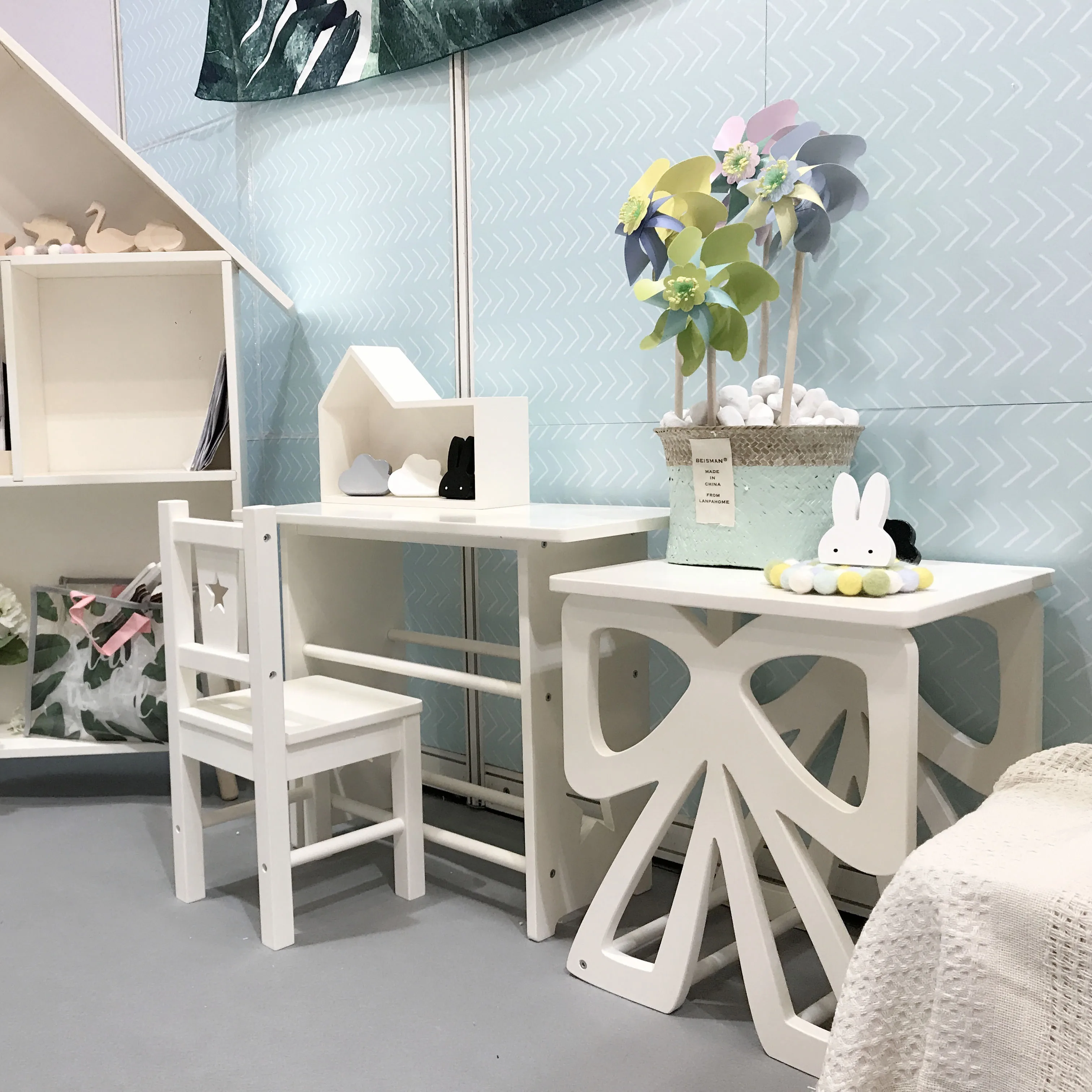 Детская мебель для спальни с бантом, прикроватный столик