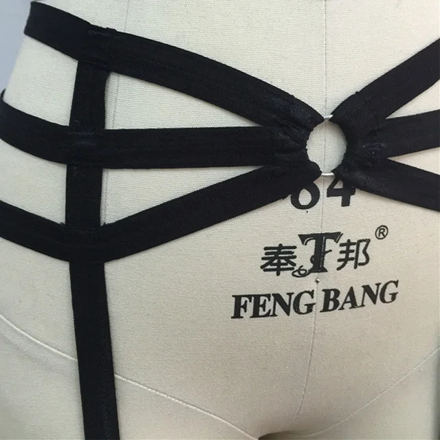 Женский пояс с высокой талией