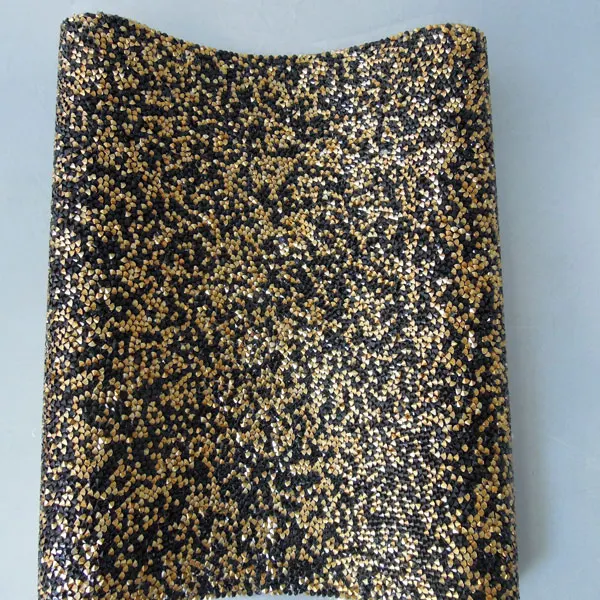 Adhesive rhinestone roll wholesale at factory price