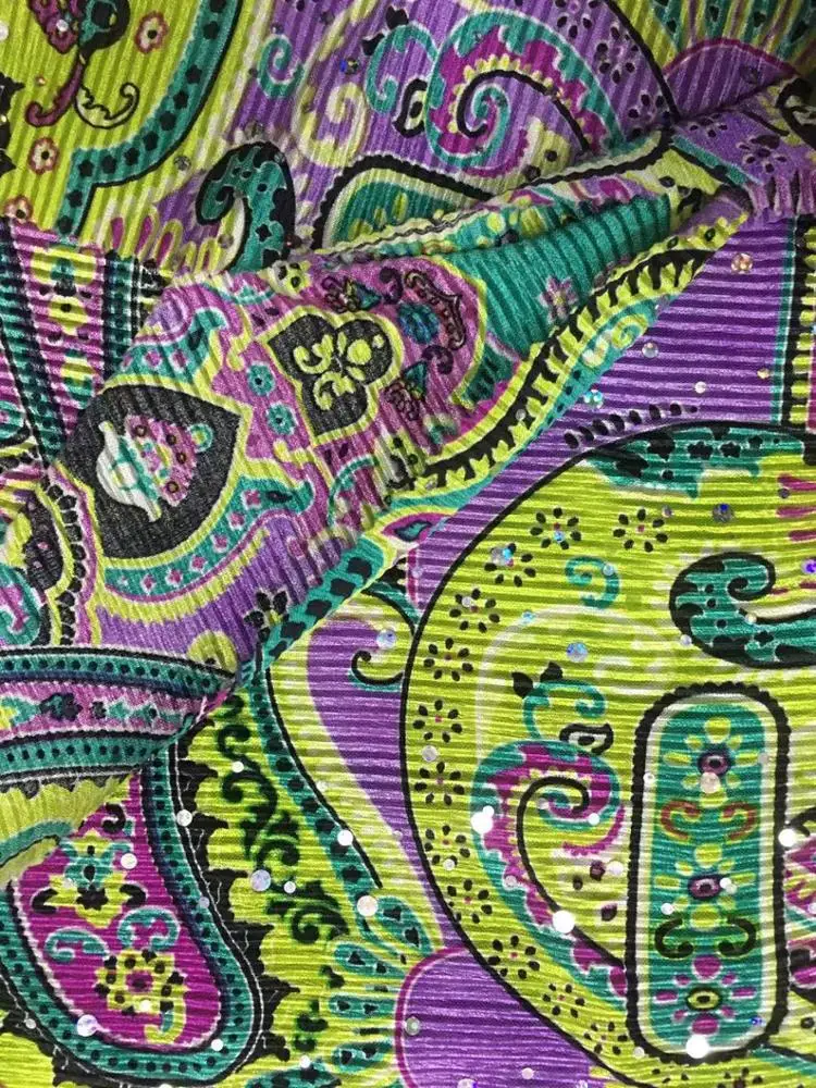 100%POLY FDY SINGLE JERSEY PRINT W CREASE AND SEQUIN