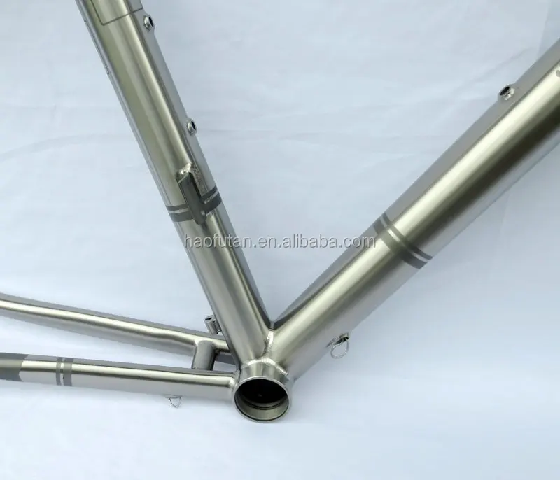 New model titanium road bike frame 700C disc brake integrated headtube internal cable routing frame