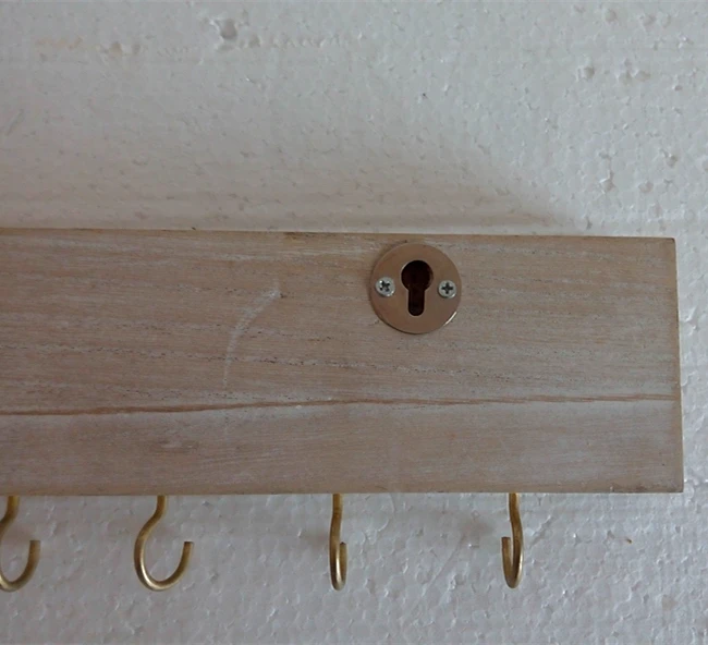Wholesale nice painting wooden wall hook key hook
