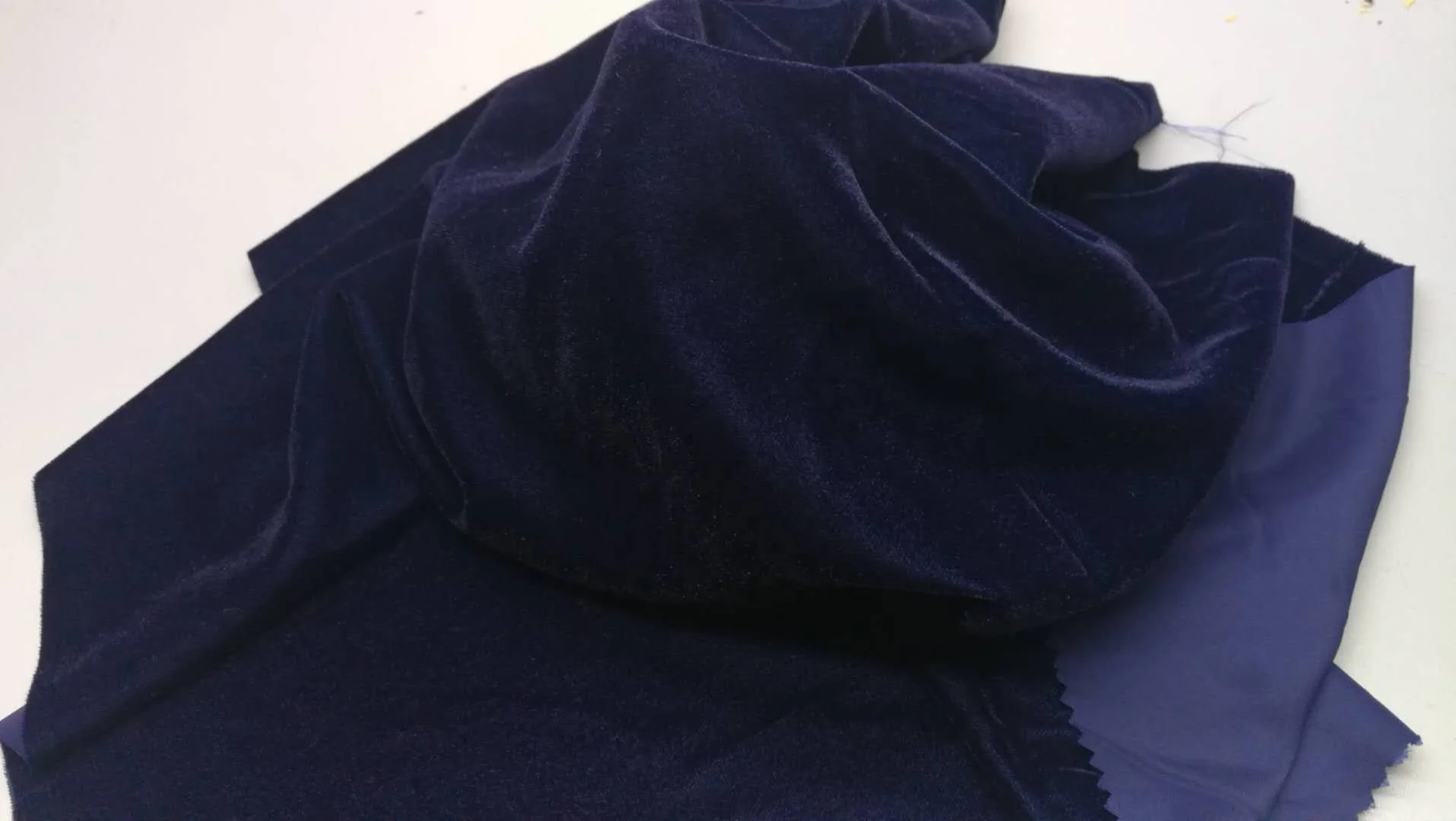 factory direct sale  solid100% micro polyester wine woven korean velvet 5000 fabric cloth for women