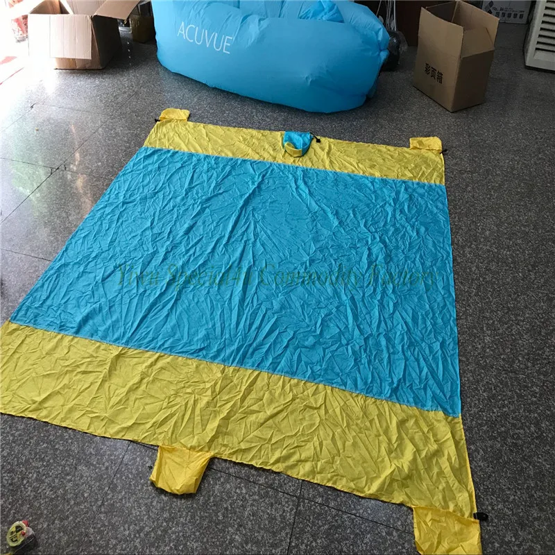 Parachute nylon 9*7 feet camping beach mat with sand pocket stakes custom logo foldable sand proof beach picnic blanket mat