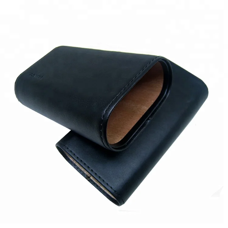 Черный кожаный портсигар с внутренней подкладкой