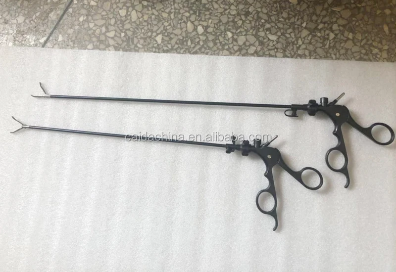 Совместим с щипцами для желудка Storz Double action