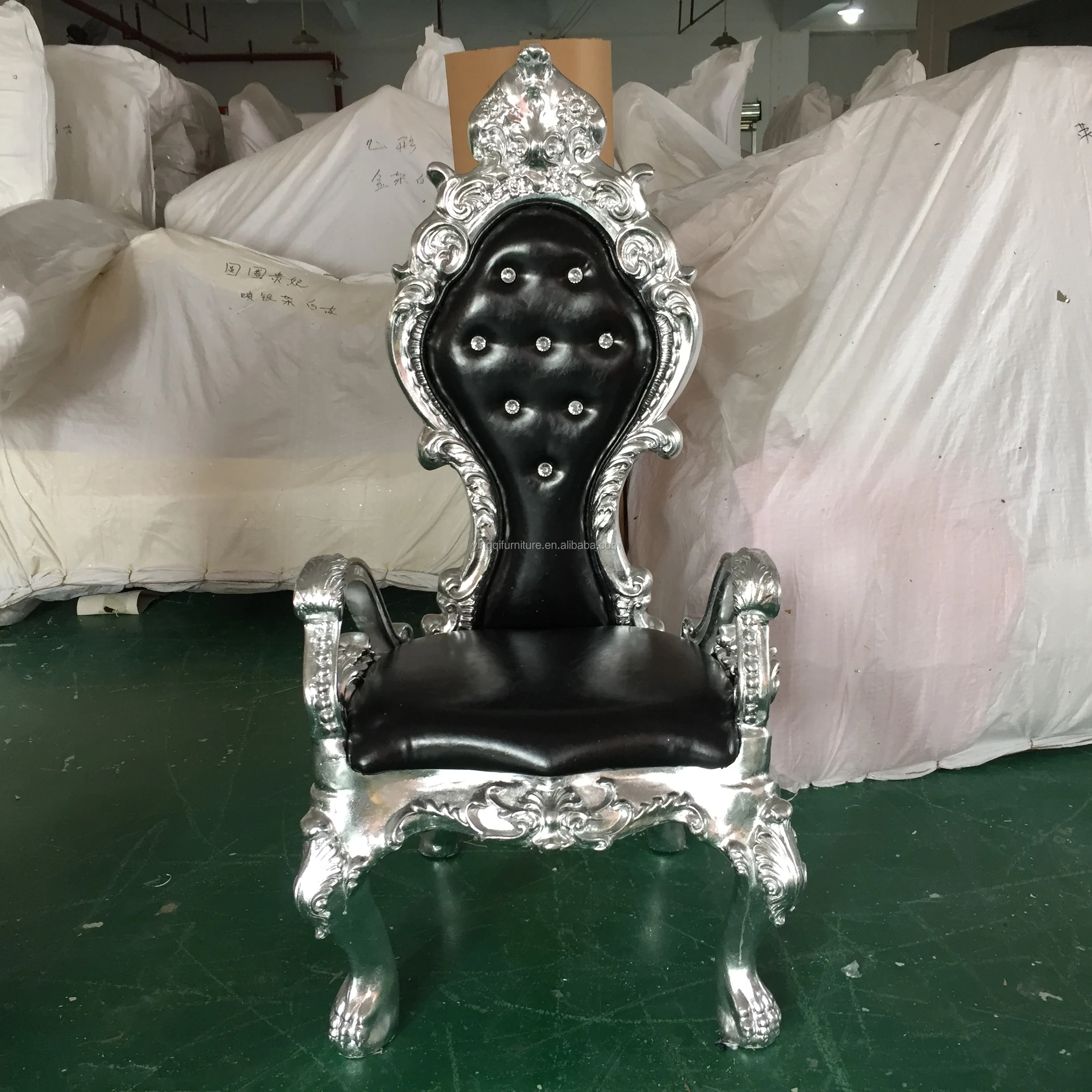 
New Design Velvet Wedding Chair Royal Chairs for sale 
