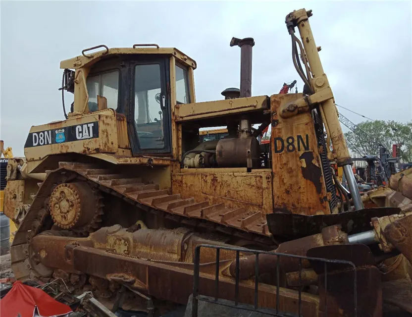 Used caterpillar bulldozer d8 ,  secondhand cat carwler bulldozer track D8N D8K D8R D8L  with winch and ripper for sale