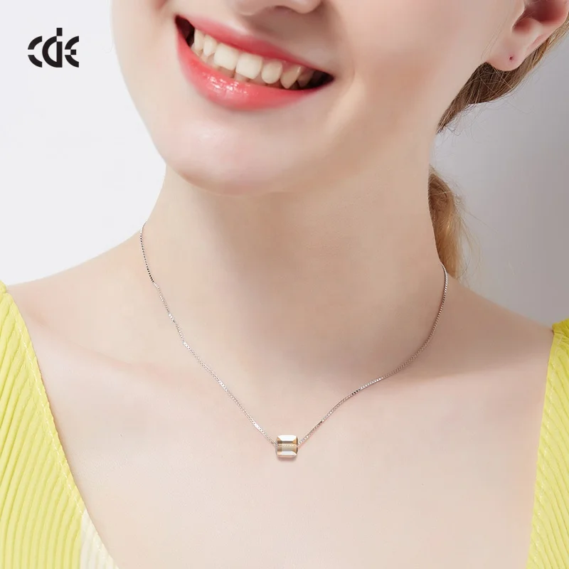 Fashion Women Cube Necklace Custom Crystal Silver Fashion Jewelry