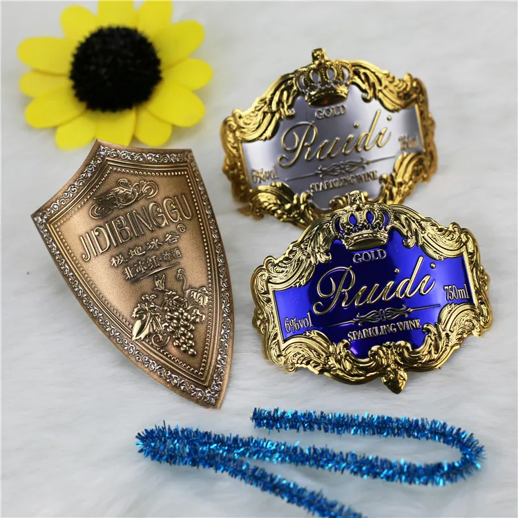 Embossed Metal Waterproof Wine Labels Custom Size Paper Stickers for Beer and Beverage Bottles metallized paper for beer label