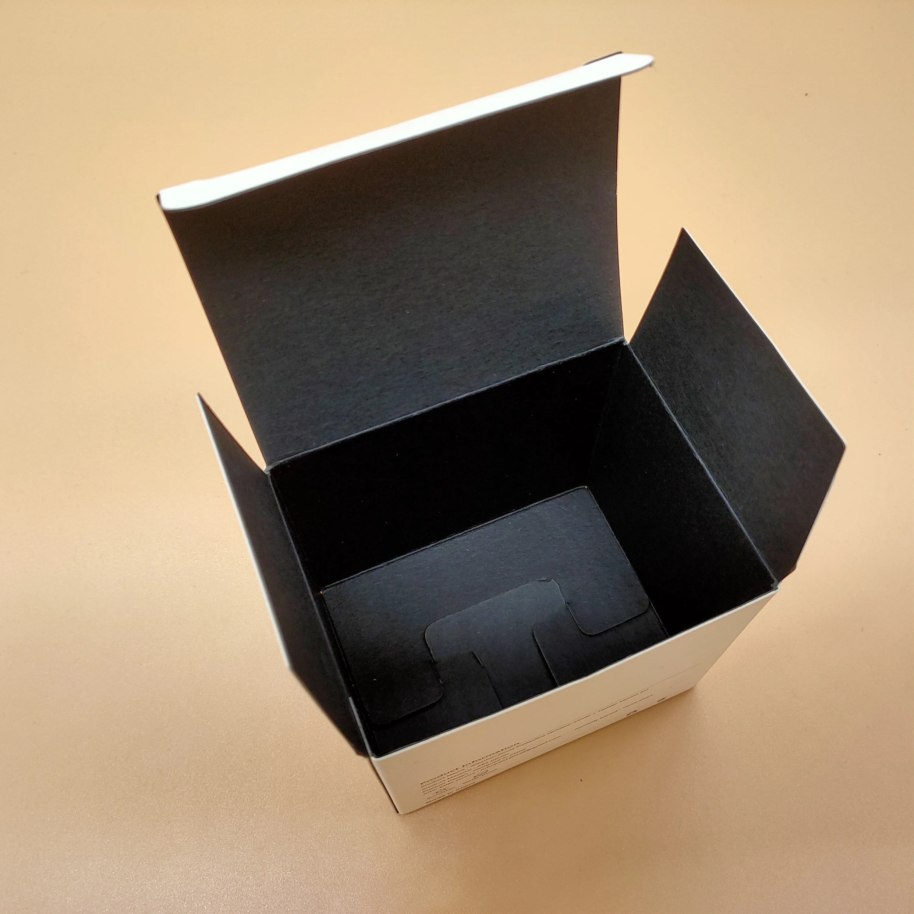 custom rigid sturdy white matte box packaging security camera surveillance camera CCTV  packaging box with logo printed