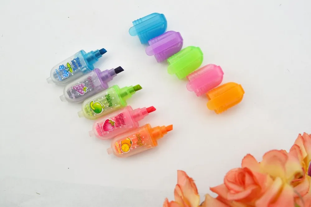 Hot sales fruit scented mini highlighter marker pen for kids
