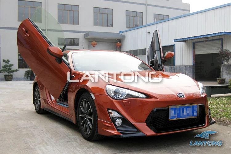 Ламбо двери комплект для Scion