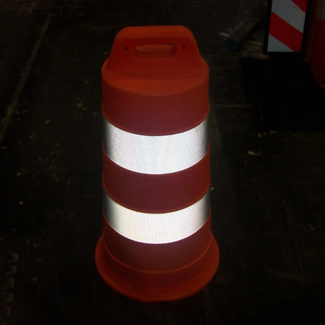 Rubber Basement 460*1100mm Dubai Reflective Plastic Traffic Barrel