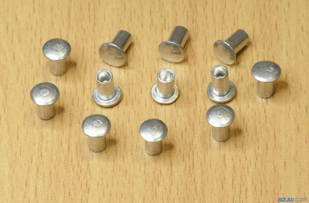 Высококачественные полутрубчатые заклепки из Тайваня машина для холодной резки изготовления пустотелых заклепок