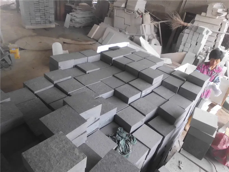 Basalt Cubic Cobble Paving Stone