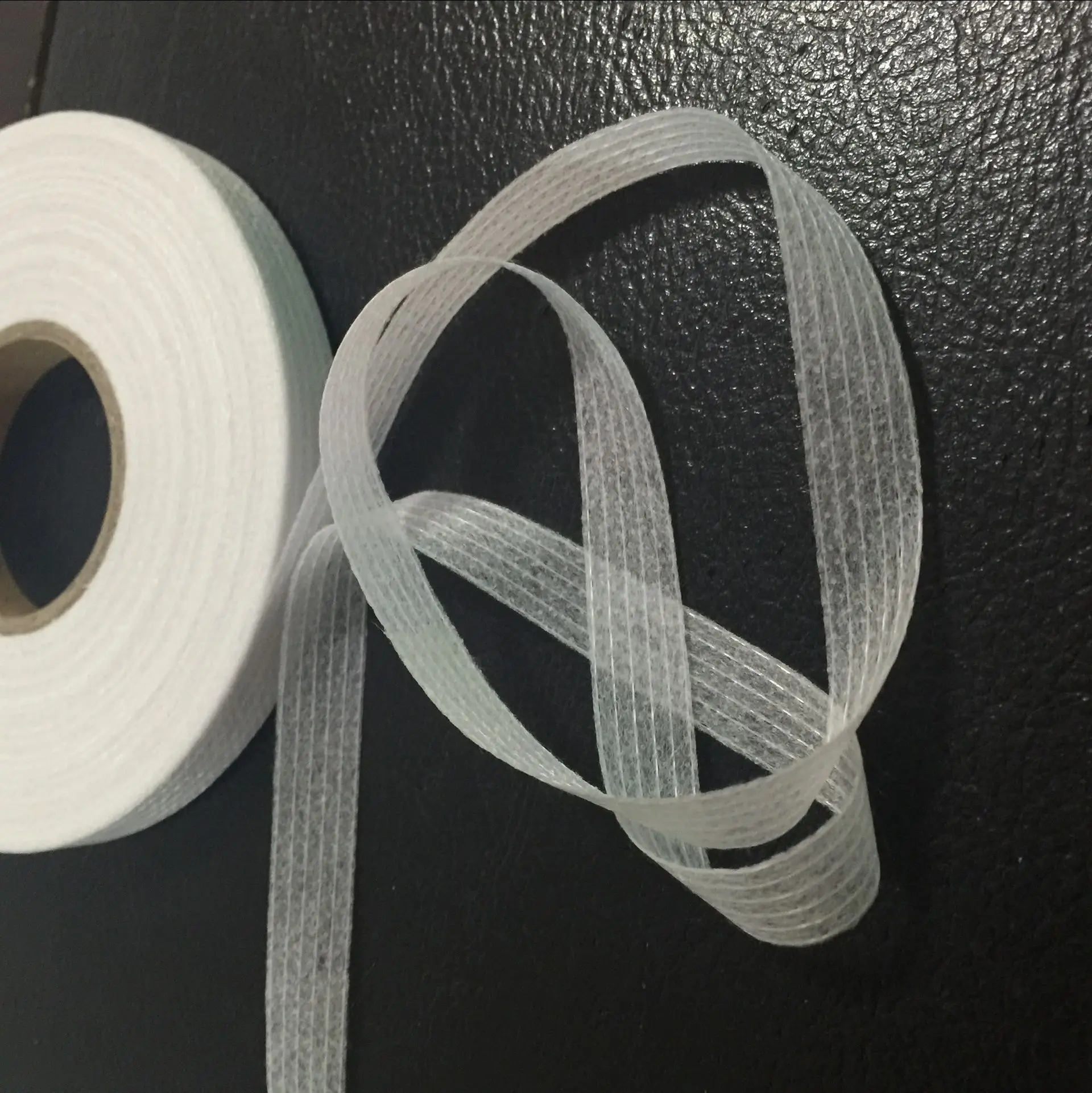 High Quality WF8525 Non Woven Fusible Interlining Interfacing Suits Tape Interlining