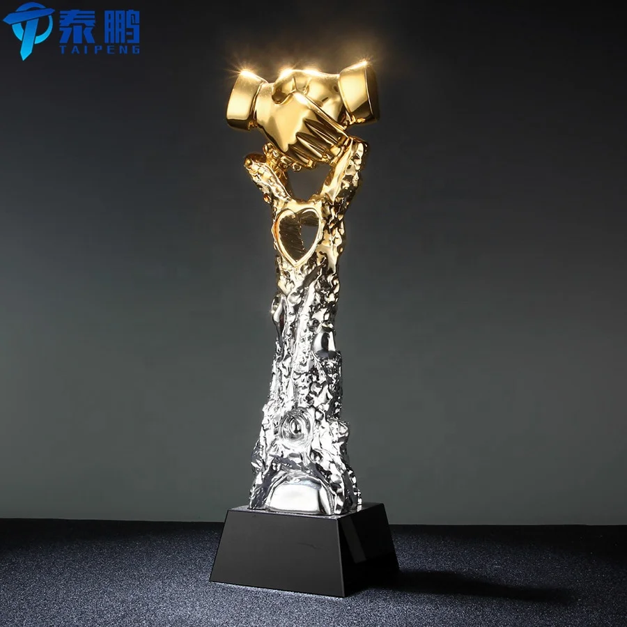 
Wholesale crystal shaking hand metal trophy 