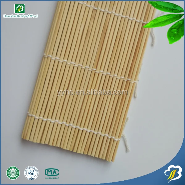 Bamboo rolling mat for sushi making