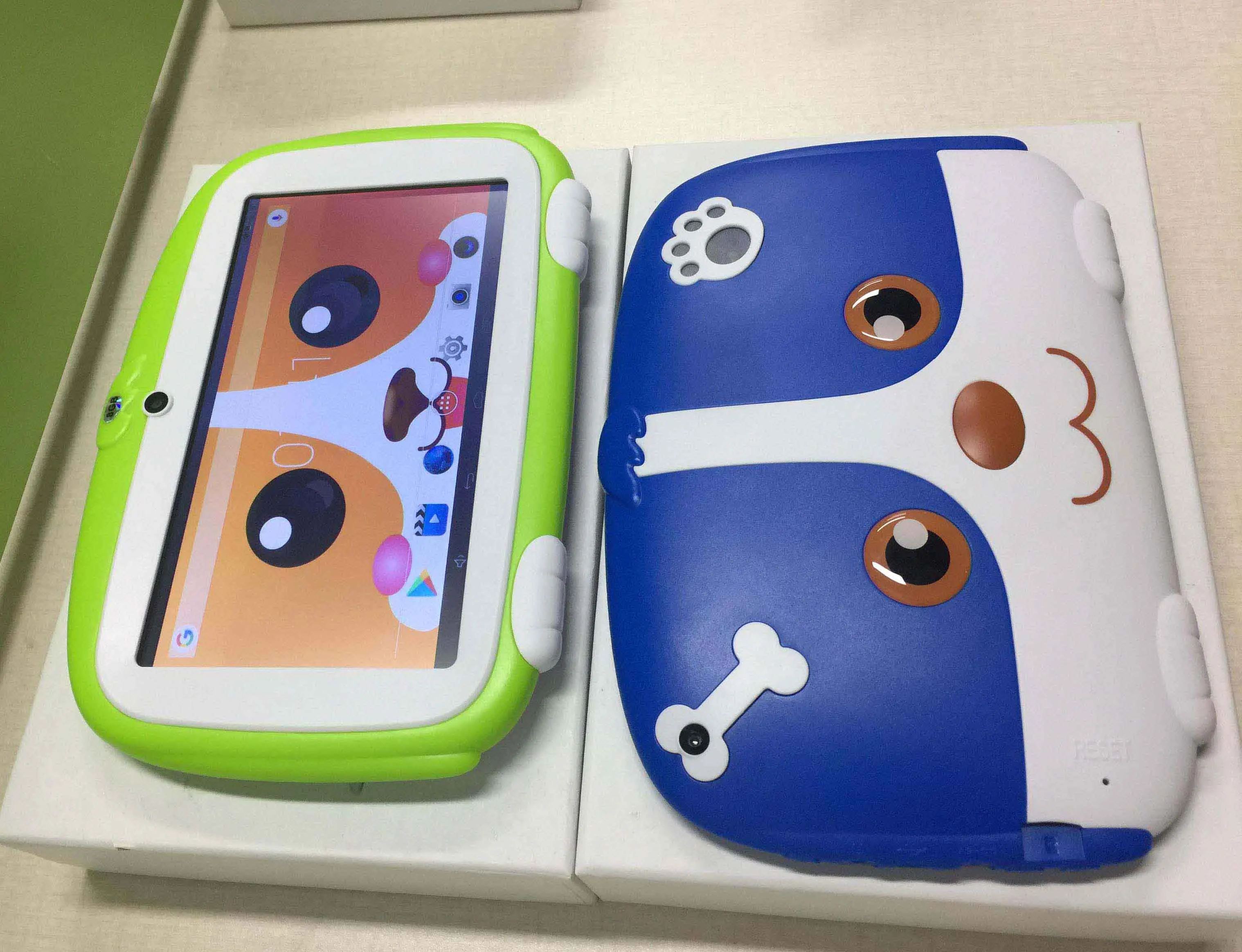 Best android tablet 7 inch kids tablet pc 8GB android 4.4 PC Tablet CE RoHS