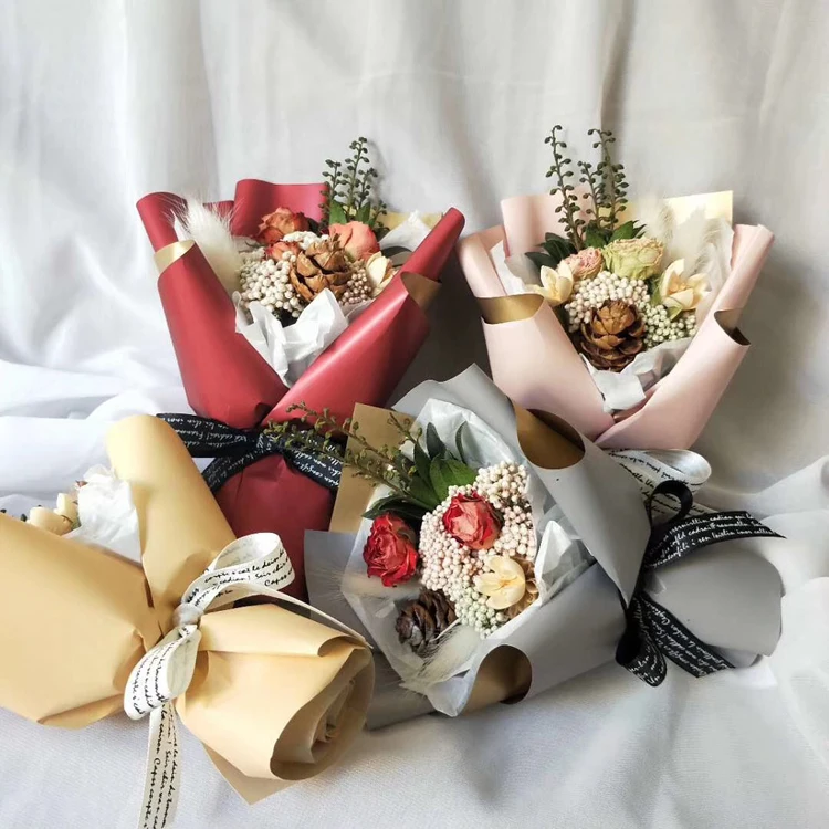 Сушеные букеты с искусственными цветами в новом дизайне для Дня матери