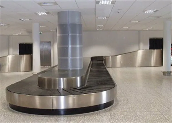 Friction Chain drive aviation flat incline loop carousel/ airport luggage baggage carousel