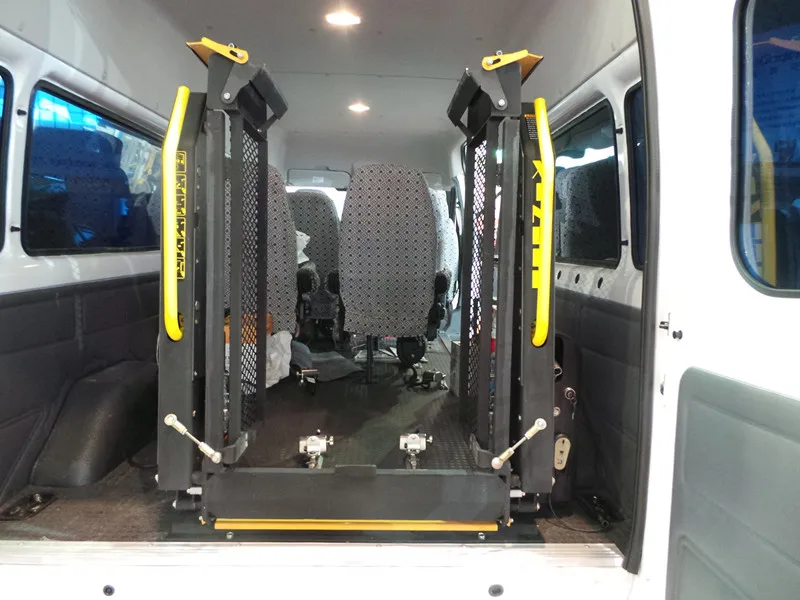 EMARK and CE Certified Electric Hydraulic Wheelchair Lift Platform for Disabled People Elderly Van Minivan Bus Side Rear Door