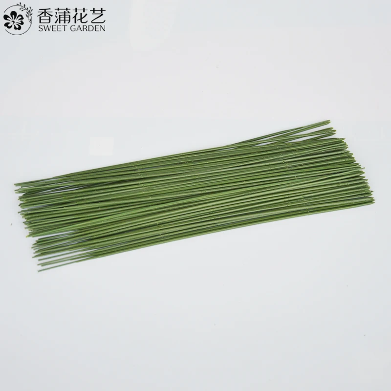 Artificial Home Decoration Bouquet Packaging High Degree of Flowers Rose Stems and Leaves